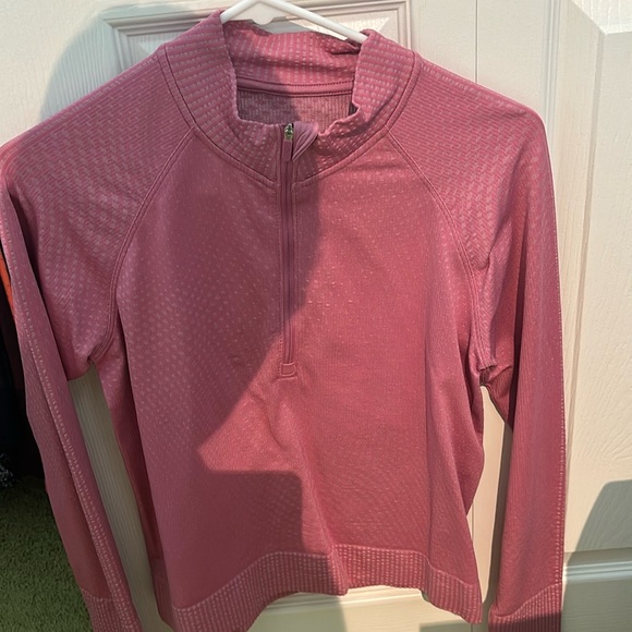 Lululemon women’s 1/4 zip - Picture 1 of 3